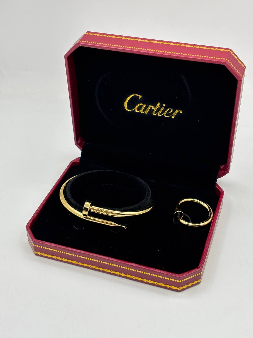 braclet Cartier Gold + la bague 💝