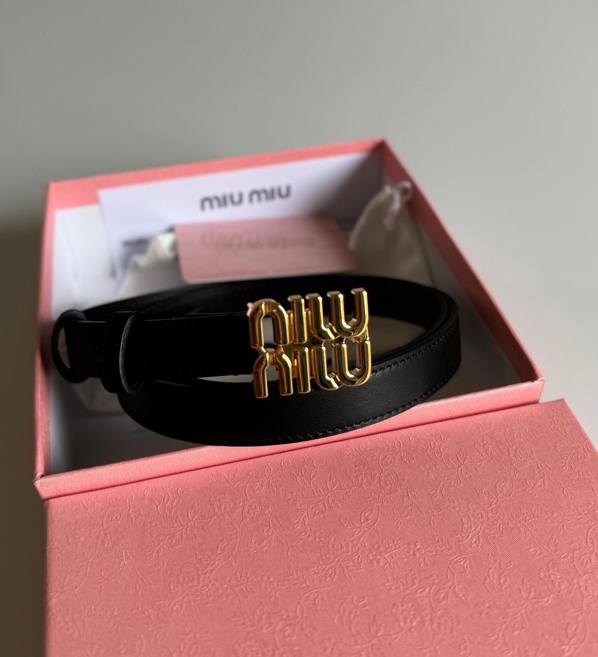 Ceinture MIU MIU Femme conçue en cuir de haute qualité